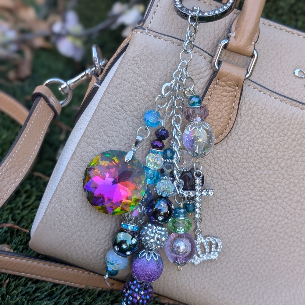 Christian faith Bible Jesus theme Purse charm.Chain style metal and glass charm